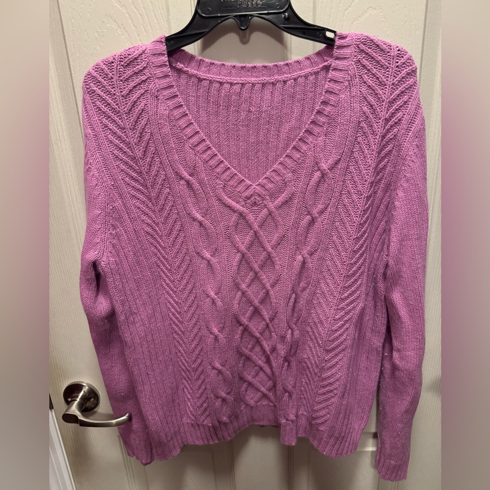 Women’s sweater